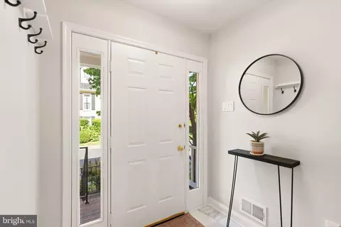 Entry Way - 7001 Dunningham Pl #7, Mclean, VA 22101 photo 1 of 2