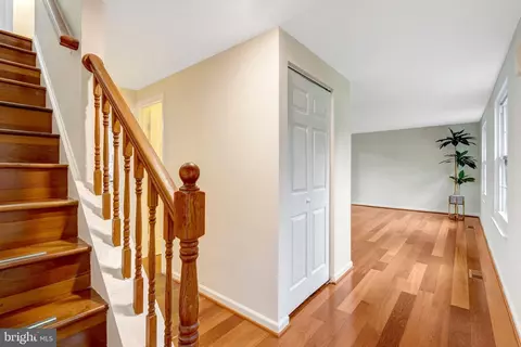 Entry Way - 5759 Heming Ave, Springfield, VA 22151 photo 1 of 10