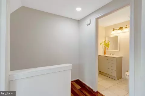 Entry Way - 5759 Heming Ave, Springfield, VA 22151 photo 10 of 10