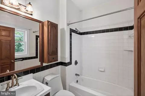 Bath - 8130 Viola St, Springfield, VA 22152 photo 1 of 10