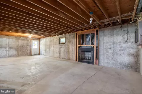 Other - 8130 Viola St, Springfield, VA 22152 photo 16 of 19