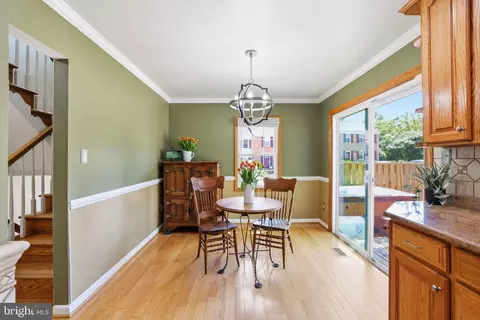 5433 Lighthouse Ln, Burke, VA 22015 photo 11