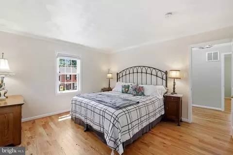 5433 Lighthouse Ln, Burke, VA 22015 photo 18