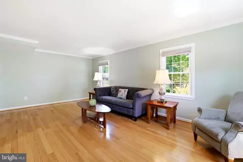 5433 Lighthouse Ln, Burke, VA 22015 photo 12