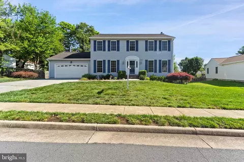 1431 Kingstream Dr, Herndon, VA 20170
