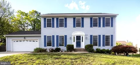 1431 Kingstream Dr, Herndon, VA 20170