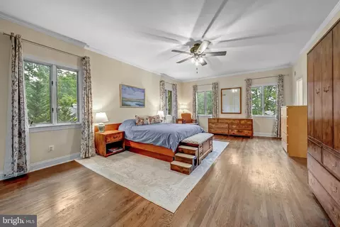 Bedroom - 1502 Highwood Dr, Mclean, VA 22101 photo 1 of 5