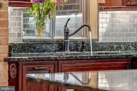 Kitchen - 1502 Highwood Dr, Mclean, VA 22101 photo 4 of 4