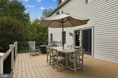 9200 Wyeth Ln, Burke, VA 22015 photo 46