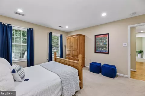 9200 Wyeth Ln, Burke, VA 22015 photo 32