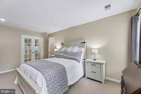 9200 Wyeth Ln, Burke, VA 22015 photo 25