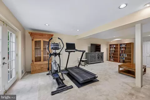 9200 Wyeth Ln, Burke, VA 22015 photo 40