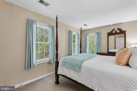 9200 Wyeth Ln, Burke, VA 22015 photo 30