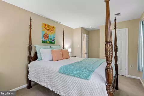9200 Wyeth Ln, Burke, VA 22015 photo 29