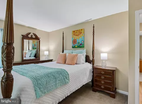 9200 Wyeth Ln, Burke, VA 22015 photo 28