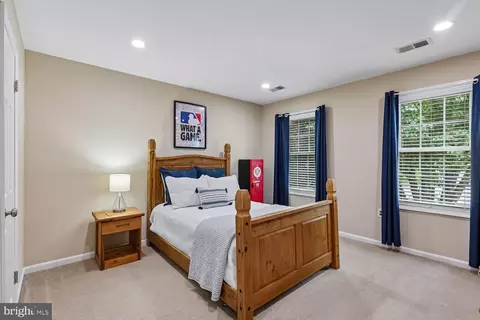 9200 Wyeth Ln, Burke, VA 22015 photo 31