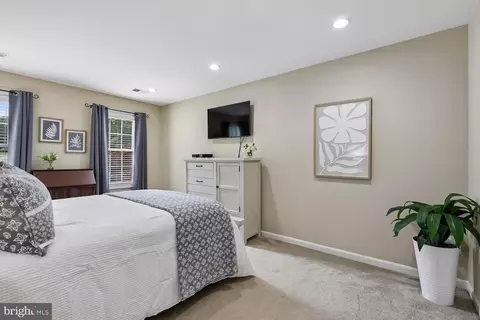 9200 Wyeth Ln, Burke, VA 22015 photo 24