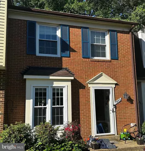 7932 Pebble Brook Ct, Springfield, VA 22153
