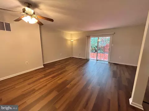 Living - 7932 Pebble Brook Ct, Springfield, VA 22153 photo 2 of 6