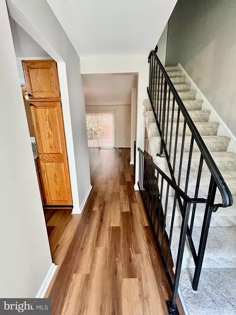 Entry Way - 7932 Pebble Brook Ct, Springfield, VA 22153 photo 1 of 2