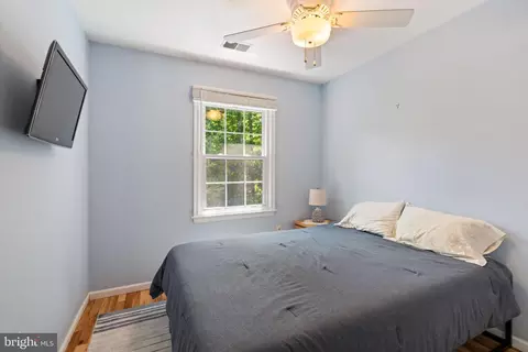 Bedroom - 7932 Pebble Brook Ct, Springfield, VA 22153 photo 1 of 5