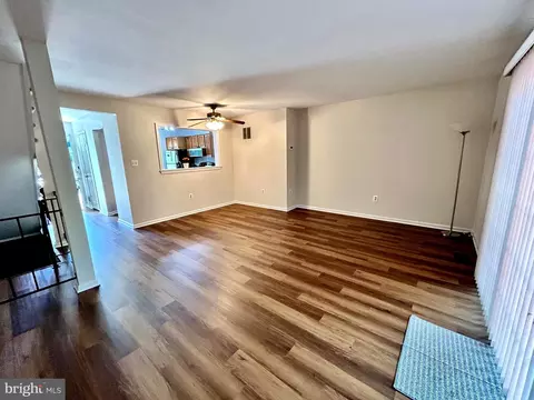 Living - 7932 Pebble Brook Ct, Springfield, VA 22153 photo 3 of 6
