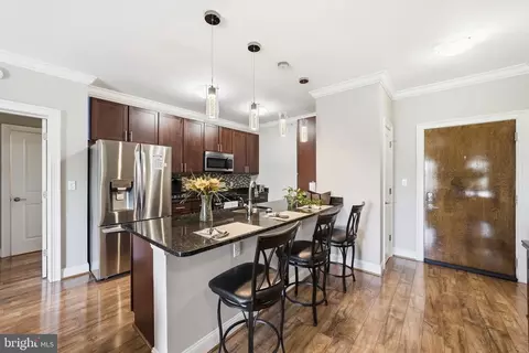 6301 Edsall Rd #519, Alexandria, VA 22312
