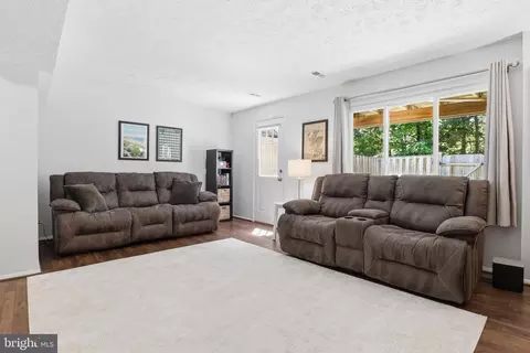 Living - 8033 Orange Plank Rd, Springfield, VA 22153 photo 1 of 1