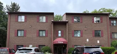 7334 Tavenner Ln #1A, Alexandria, VA 22306