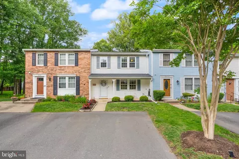 Exterior - 5826 Canvasback Rd, Burke, VA 22015 photo 2 of 13