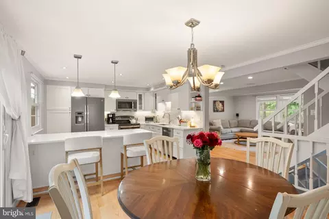 Dining - 5826 Canvasback Rd, Burke, VA 22015 photo 3 of 3