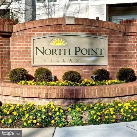 1519 N Point Dr #202, Reston, VA 20194
