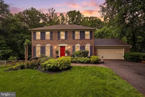 11180 Tattersall Trl, Oakton, VA 22124