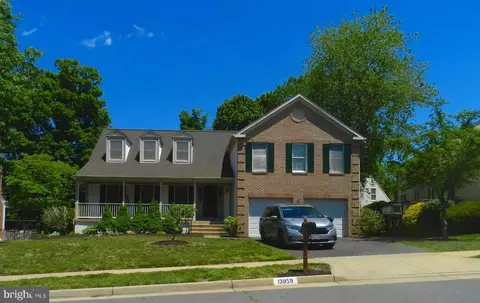 13959 S Springs Dr, Clifton, VA 20124