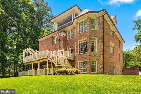 8558 Georgetown Pike, Mclean, VA 22102 photo 20