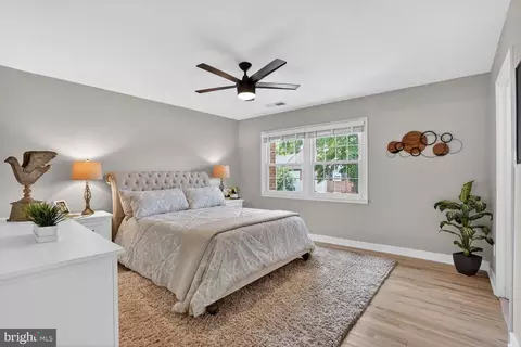 Bedroom - 8532 Lakinhurst Ln, Springfield, VA 22152 photo 1 of 6