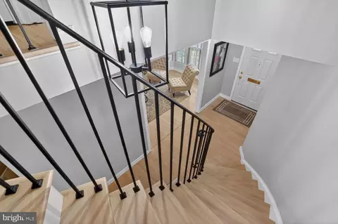 Entry Way - 8532 Lakinhurst Ln, Springfield, VA 22152 photo 12 of 12