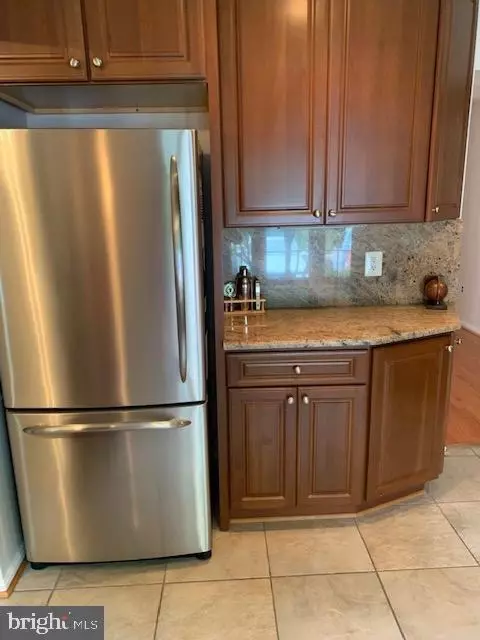 Kitchen - 7416 Spring Tree Dr, Springfield, VA 22153 photo 5 of 5