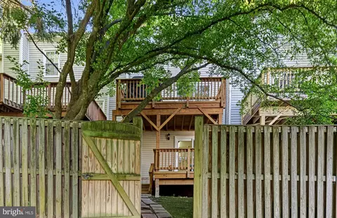 Exterior - 8144 Cliffview Ave, Springfield, VA 22153 photo 5 of 5