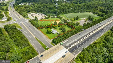 12115 Braddock, Fairfax, VA 22030