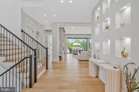 Entry Way - 744 Lawton St, Mclean, VA 22101 photo 1 of 19