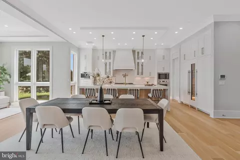 Dining - 744 Lawton St, Mclean, VA 22101 photo 7 of 7