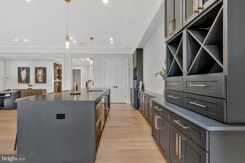 Kitchen - 744 Lawton St, Mclean, VA 22101 photo 6 of 6
