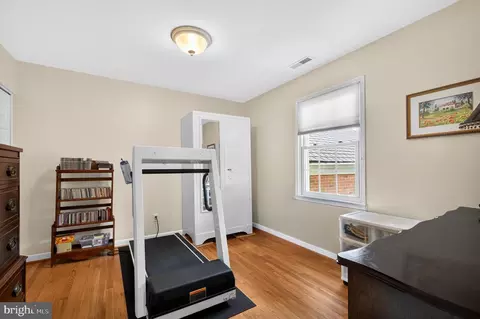 Other - 1003 Priory Pl, Mclean, VA 22101 photo 9 of 11