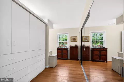 Other - 1003 Priory Pl, Mclean, VA 22101 photo 6 of 11