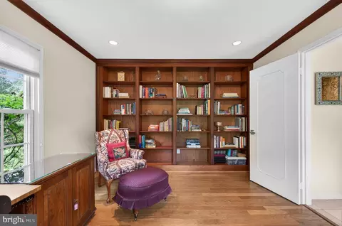 Other - 1003 Priory Pl, Mclean, VA 22101 photo 5 of 11