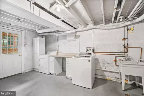 Other - 5308 Inverchapel Rd, Springfield, VA 22151 photo 9 of 10