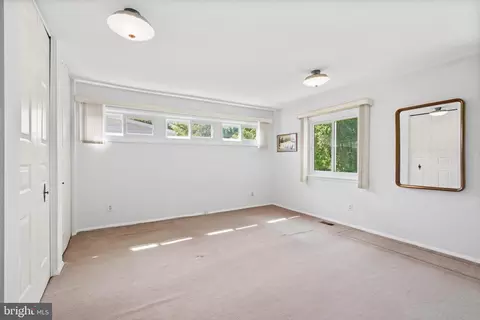 Other - 5308 Inverchapel Rd, Springfield, VA 22151 photo 4 of 10