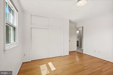 Bedroom - 5308 Inverchapel Rd, Springfield, VA 22151 photo 1 of 6