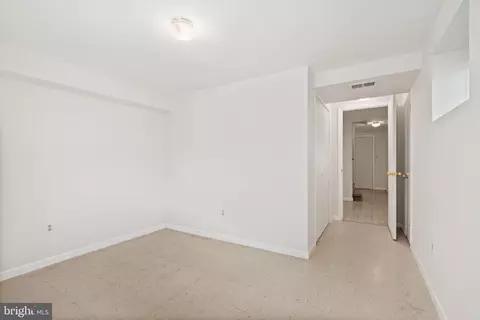 Other - 5308 Inverchapel Rd, Springfield, VA 22151 photo 7 of 10